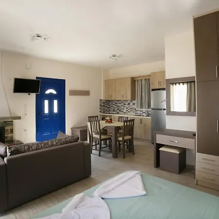 Blue Seaside Studios Фанари Номер фото